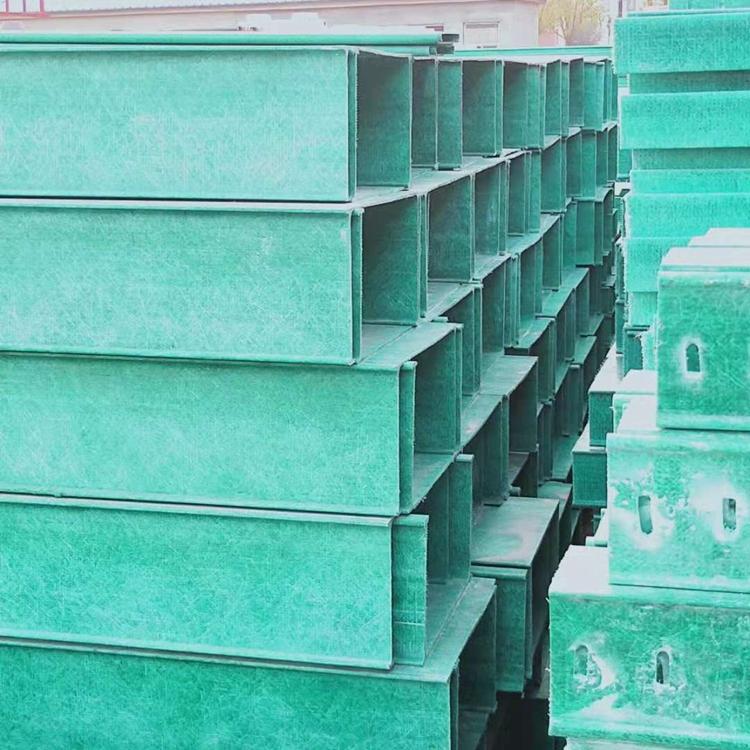 重慶市槽式梯式防腐玻璃鋼電纜橋架生產廠家批發價現貨