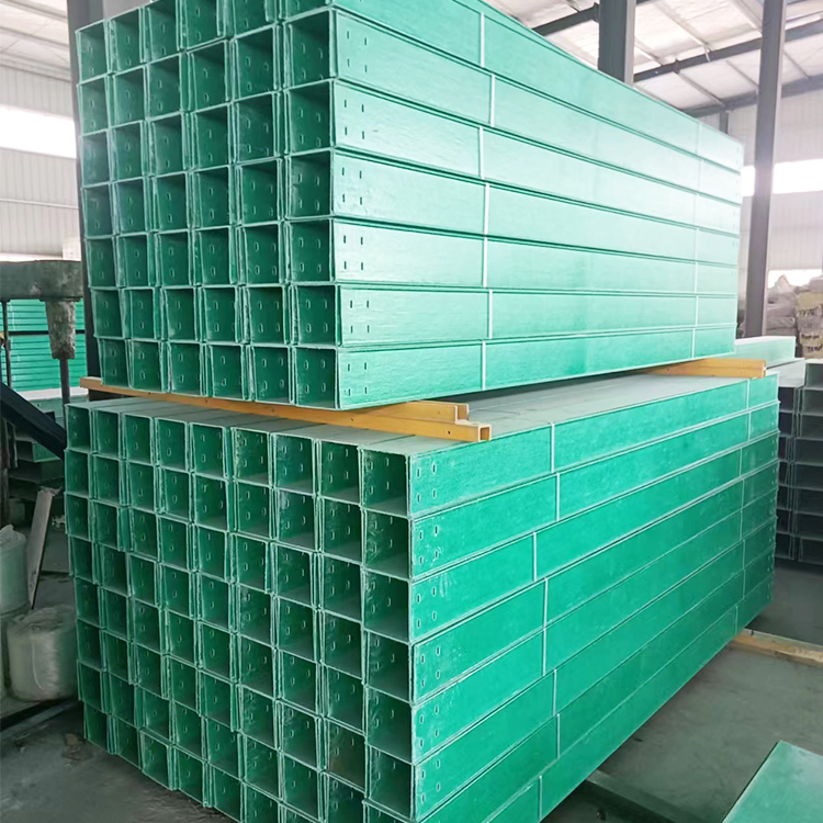 影響玻璃鋼電纜橋架壽命的因素有哪些?